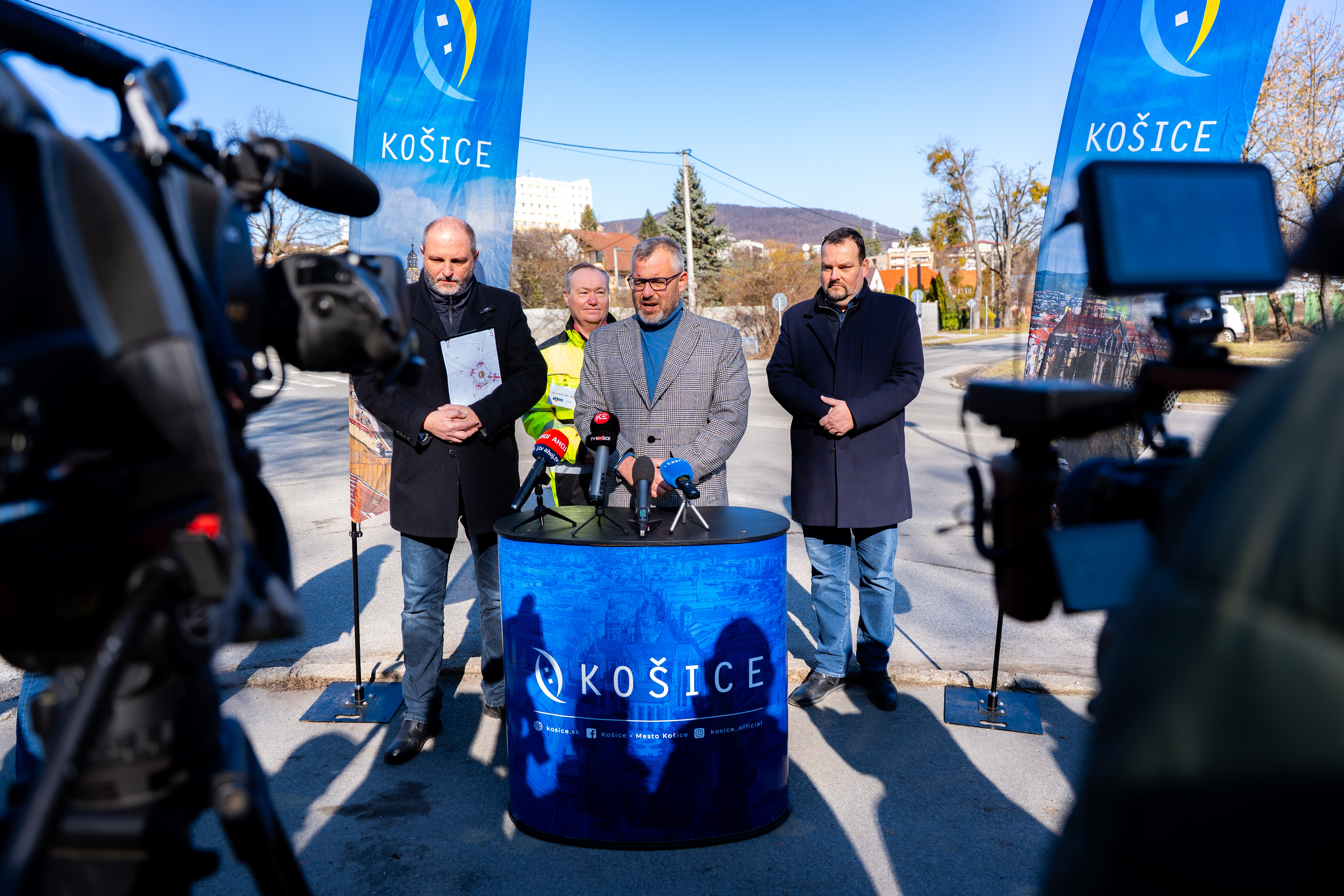 stretnutie ku vystavbe okruznej krizovatky Kostolianska cesta-8